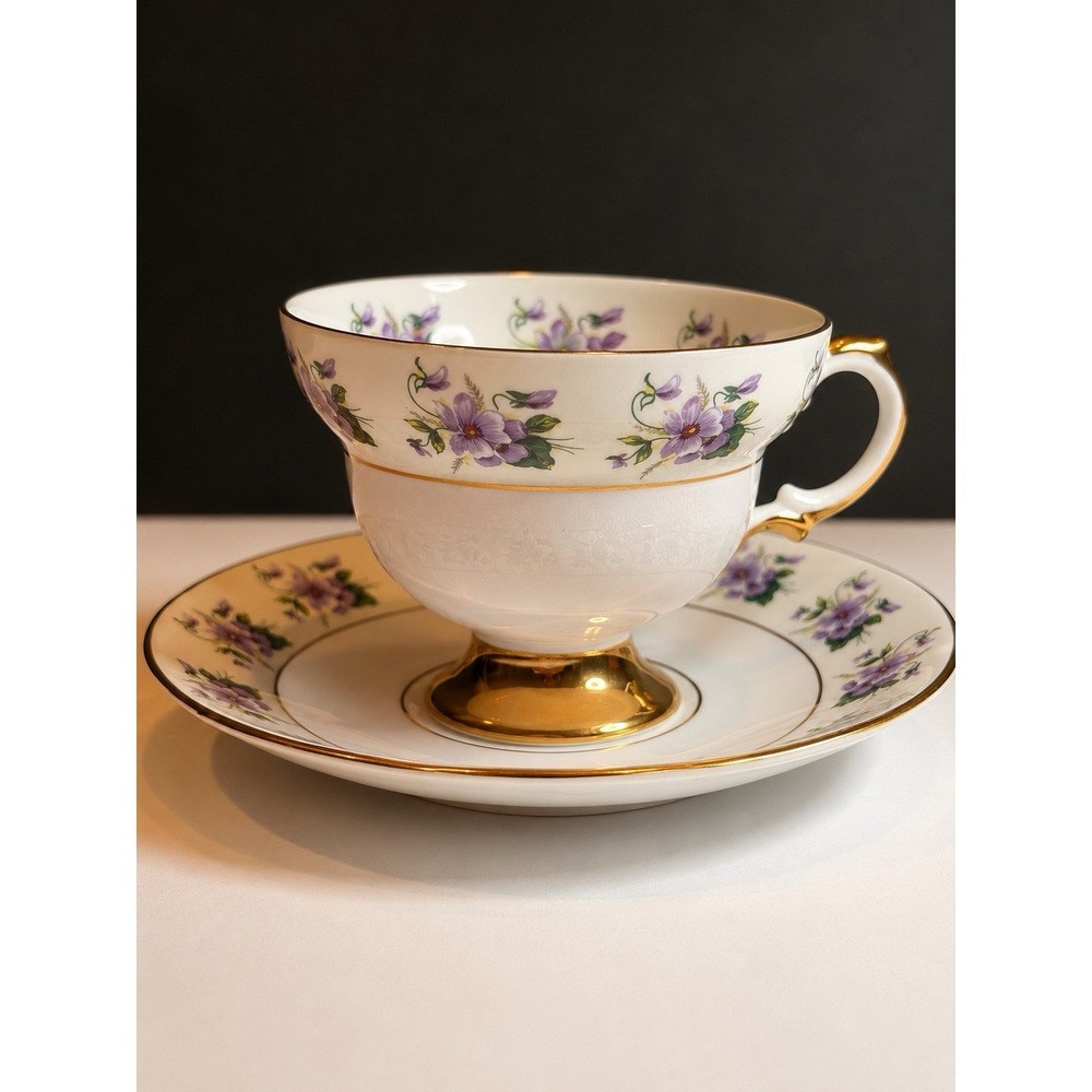 Rosina Fine Bone China England Purple Violet Teacup Saucer Gold Trim VTG